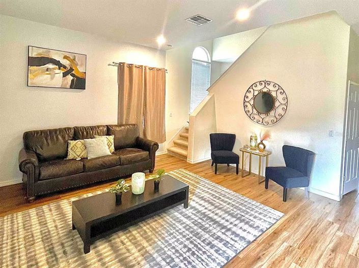 Image No.2-Maison de 5 chambres à vendre à Saint John