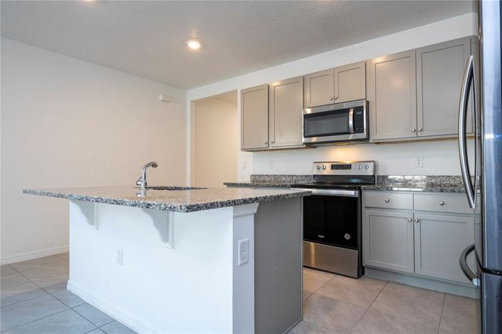 Image No.42-3 Bed House for sale