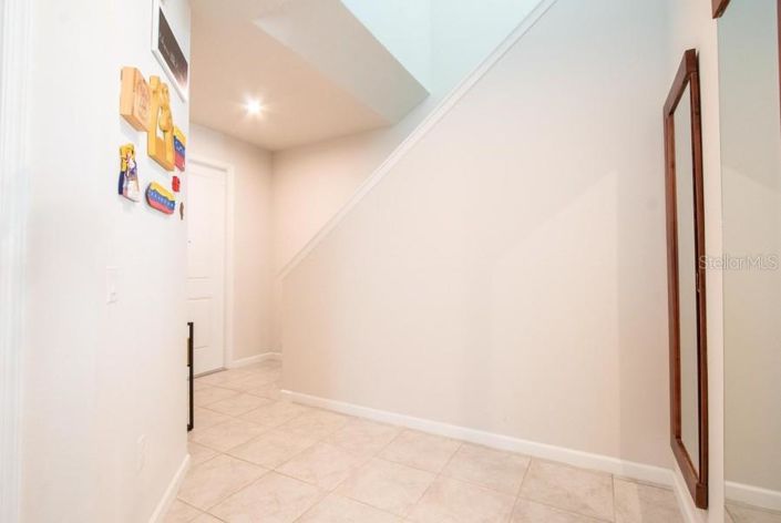 Image No.10-4 Bed House for sale