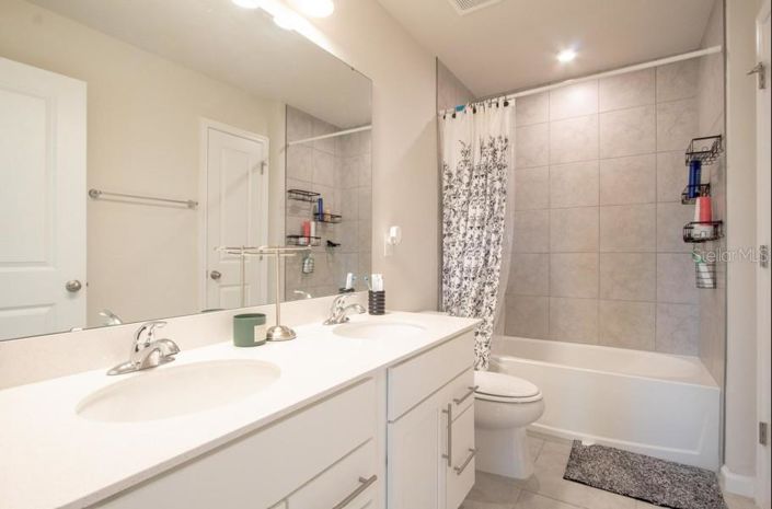 Image No.32-4 Bed House for sale