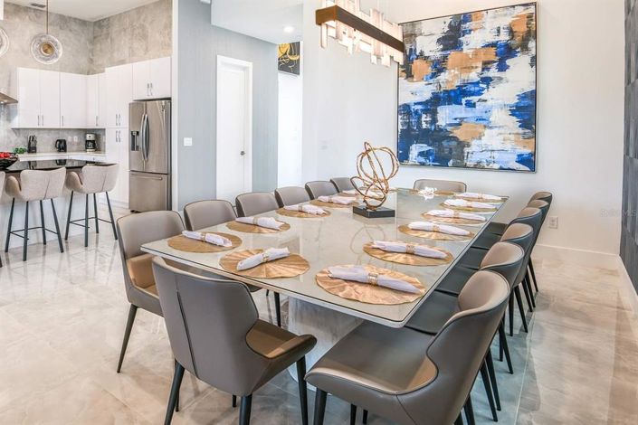 Image No.10-6 Bed House for sale