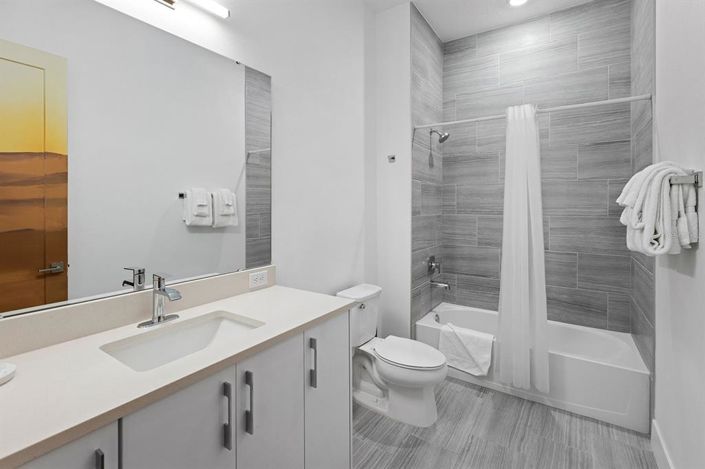 Image No.27-6 Bed House for sale