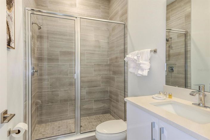 Image No.31-6 Bed House for sale