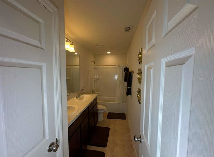 Image No.31-4 Bed House for sale