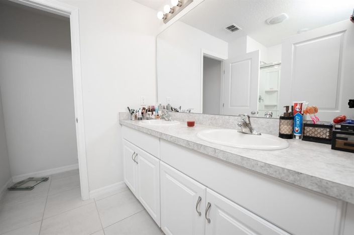 Image No.8-Maison de 4 chambres à vendre à Saint John