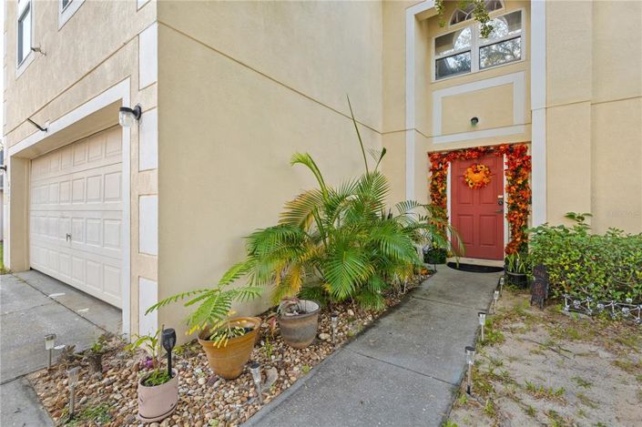 Image No.2-4 Bed House for sale