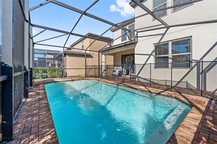 Image No.28-5 Bed House for sale