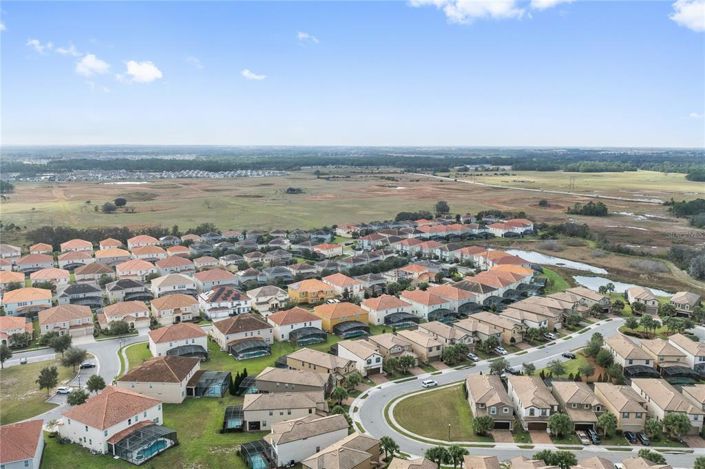 Image No.32-5 Bed House for sale