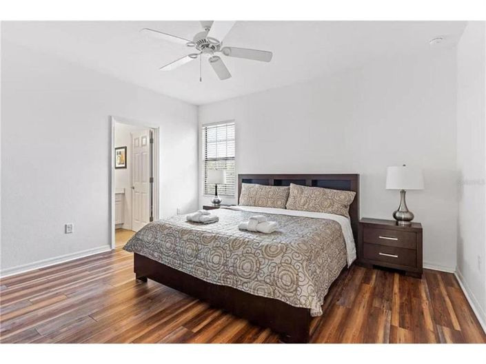 Image No.14-4 Bed House for sale