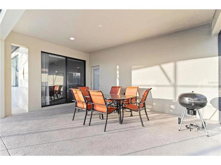 Image No.27-4 Bed House for sale