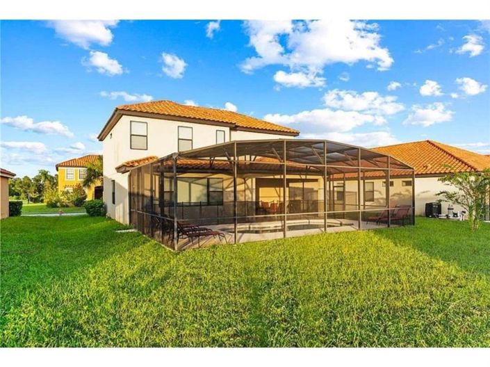 Image No.30-4 Bed House for sale