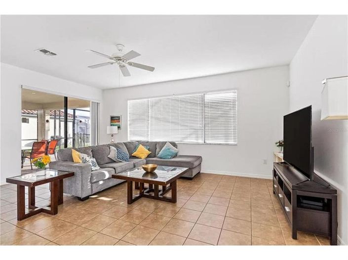 Image No.7-4 Bed House for sale