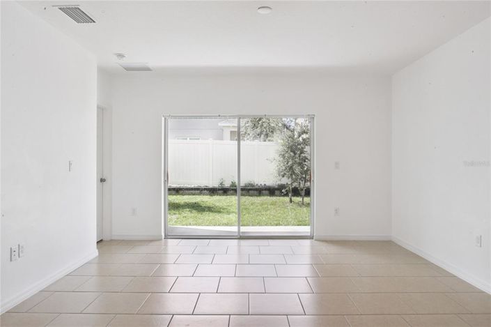 Image No.11-Maison de 4 chambres à vendre à Saint John