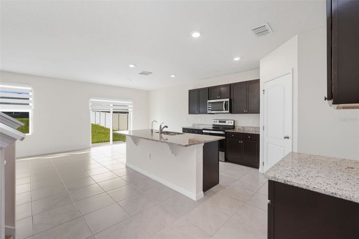 Image No.10-Maison de 5 chambres à vendre à Saint John