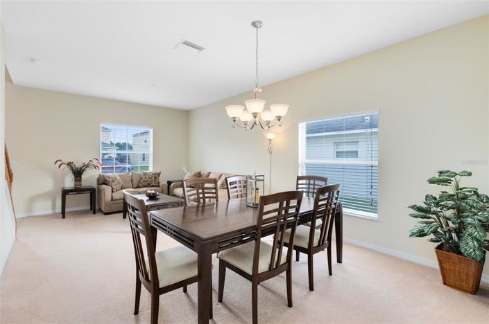 Image No.13-6 Bed House for sale