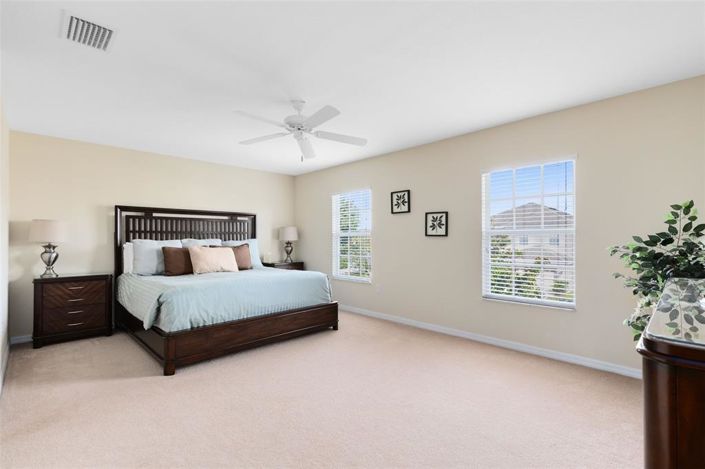 Image No.26-6 Bed House for sale