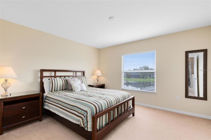 Image No.32-6 Bed House for sale