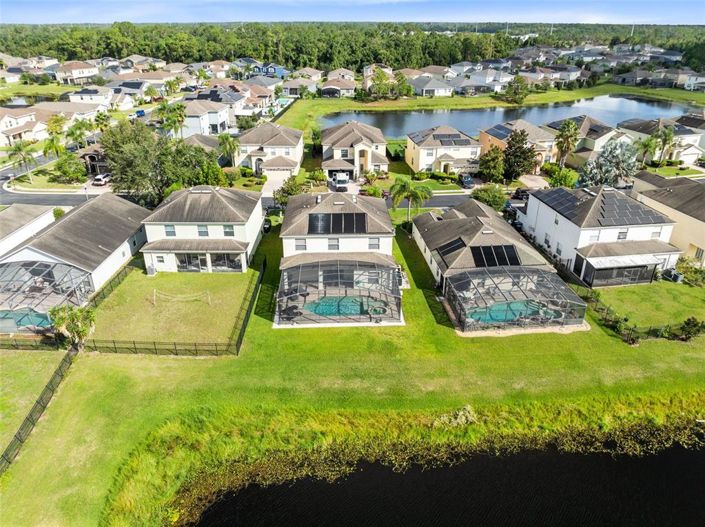 Image No.36-6 Bed House for sale