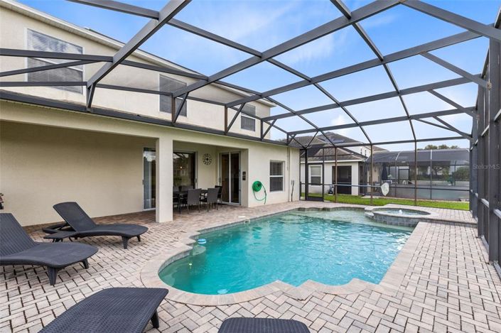 Image No.7-6 Bed House for sale