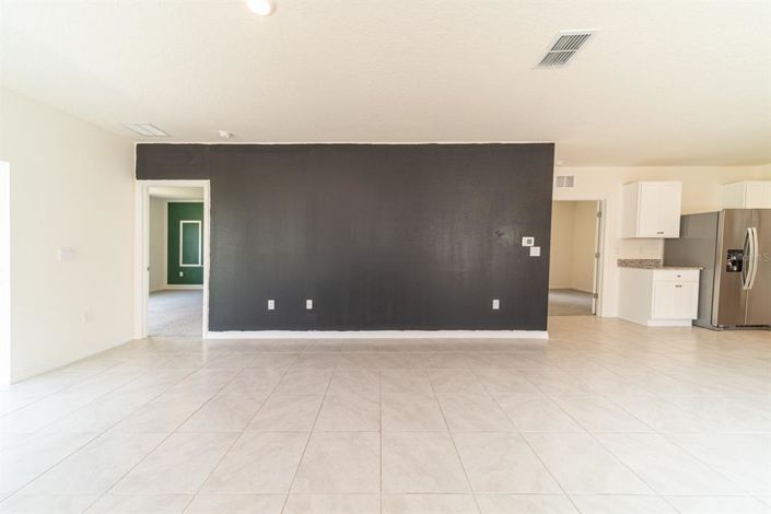 Image No.24-3 Bed House for sale