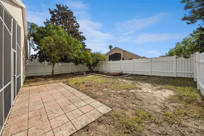 Image No.23-3 Bed House for sale