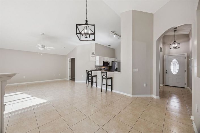 Image No.6-3 Bed House for sale