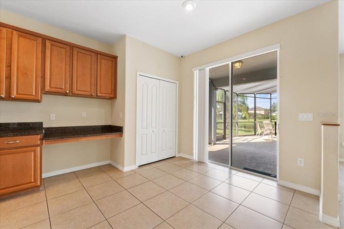 Image No.17-5 Bed House for sale