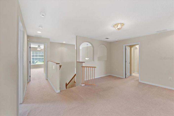 Image No.21-5 Bed House for sale