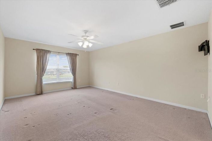 Image No.28-5 Bed House for sale