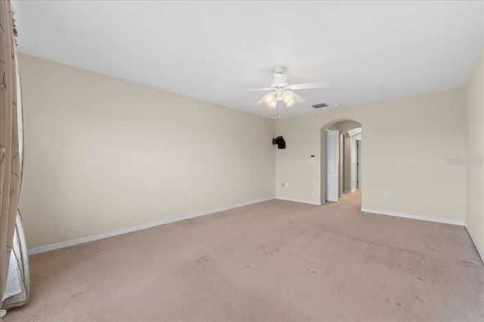 Image No.31-5 Bed House for sale