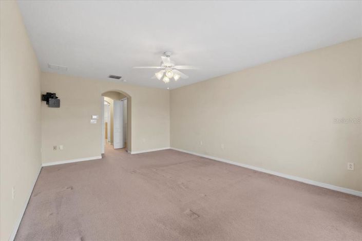 Image No.32-5 Bed House for sale