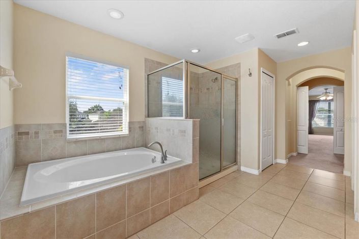 Image No.33-5 Bed House for sale