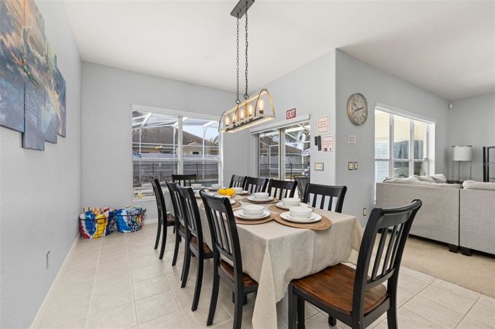 Image No.17-5 Bed House for sale