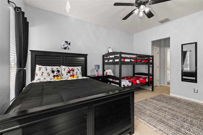 Image No.24-5 Bed House for sale