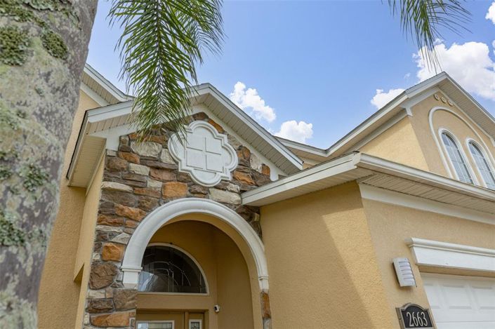 Image No.6-5 Bed House for sale