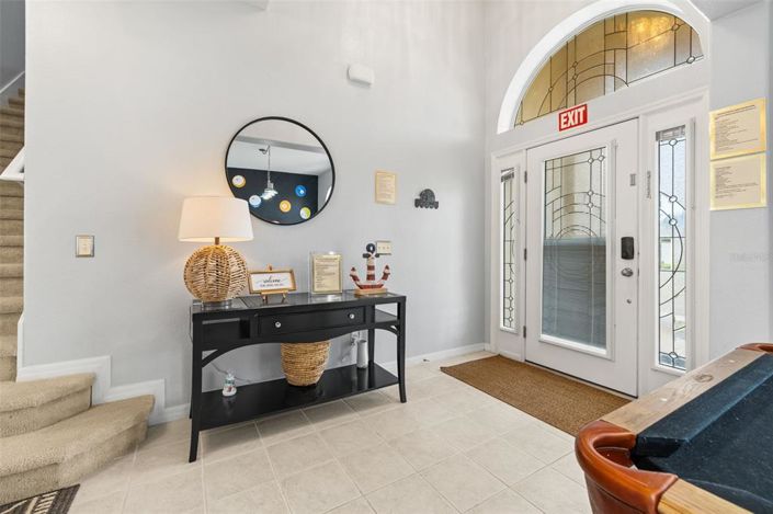 Image No.8-5 Bed House for sale