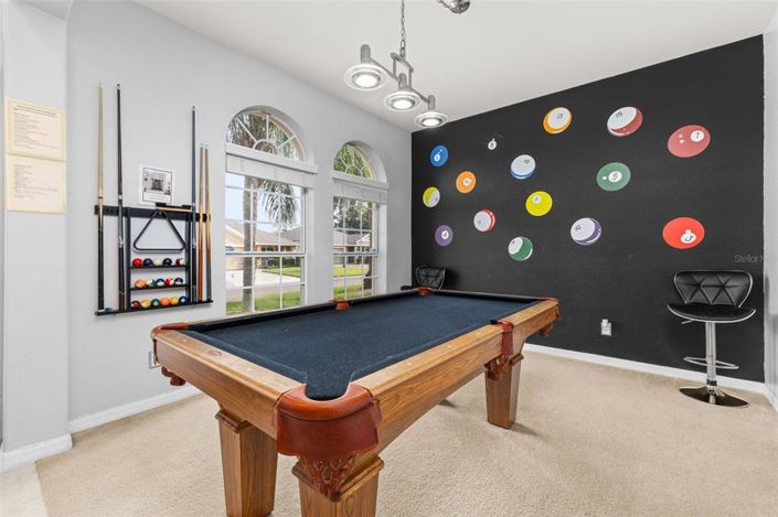 Image No.9-5 Bed House for sale