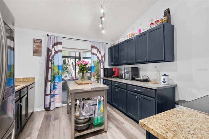 Image No.10-4 Bed House for sale