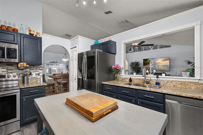 Image No.13-4 Bed House for sale