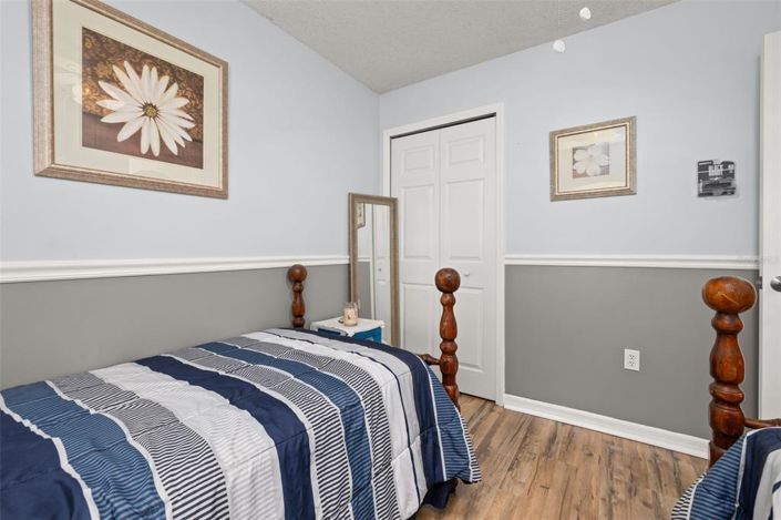 Image No.20-4 Bed House for sale