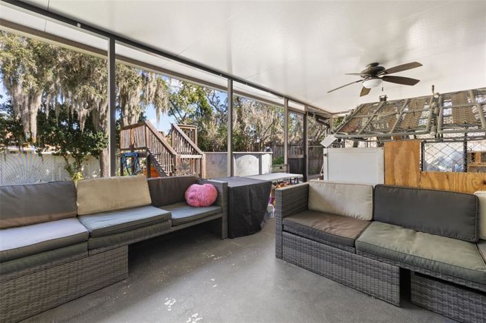 Image No.26-4 Bed House for sale