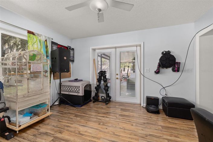 Image No.8-4 Bed House for sale