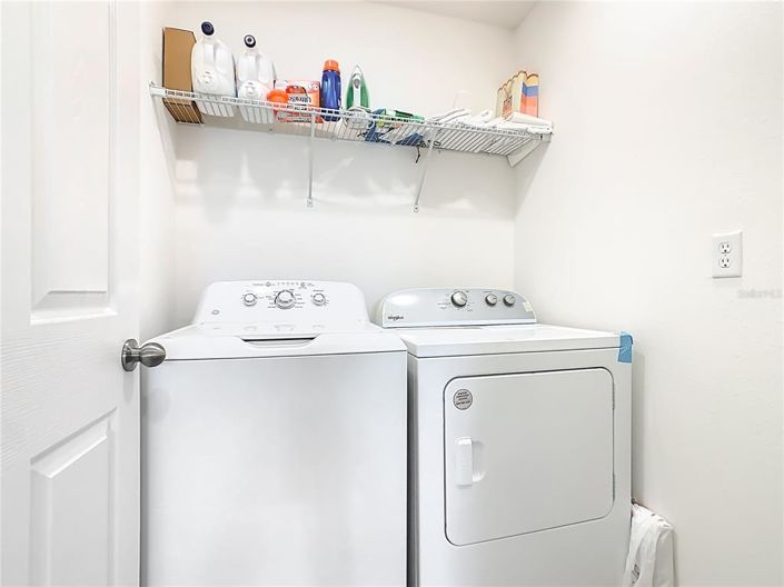 Image No.19-5 Bed House for sale