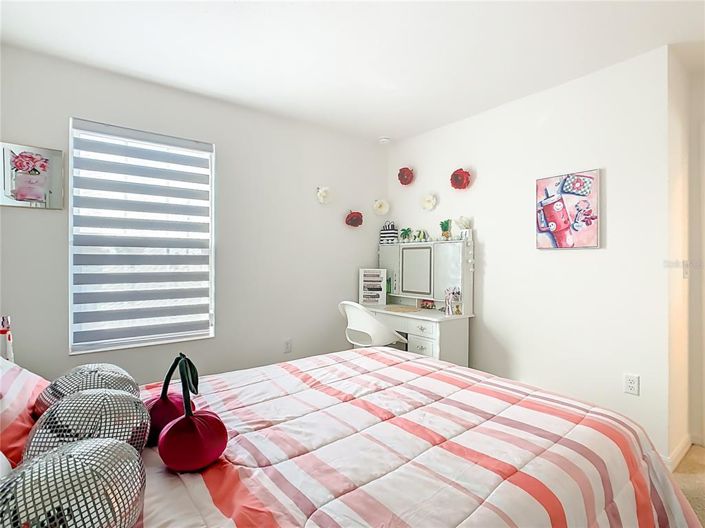 Image No.34-5 Bed House for sale