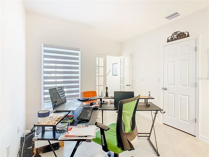 Image No.4-5 Bed House for sale