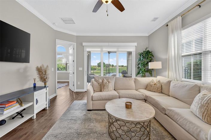 Image No.16-3 Bed House for sale