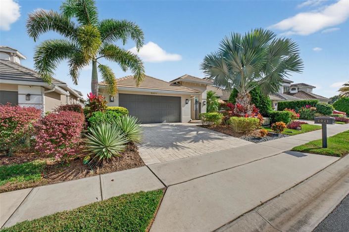 Image No.3-3 Bed House for sale