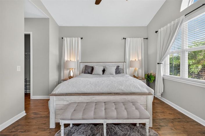 Image No.33-3 Bed House for sale