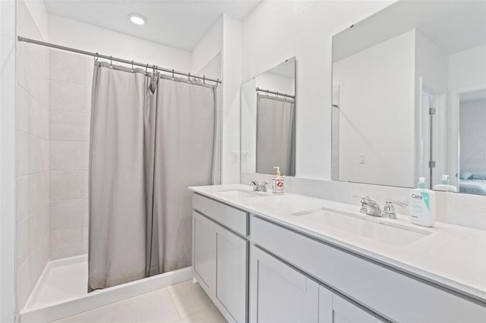 Image No.20-Maison de ville de 3 chambres à vendre à Saint John