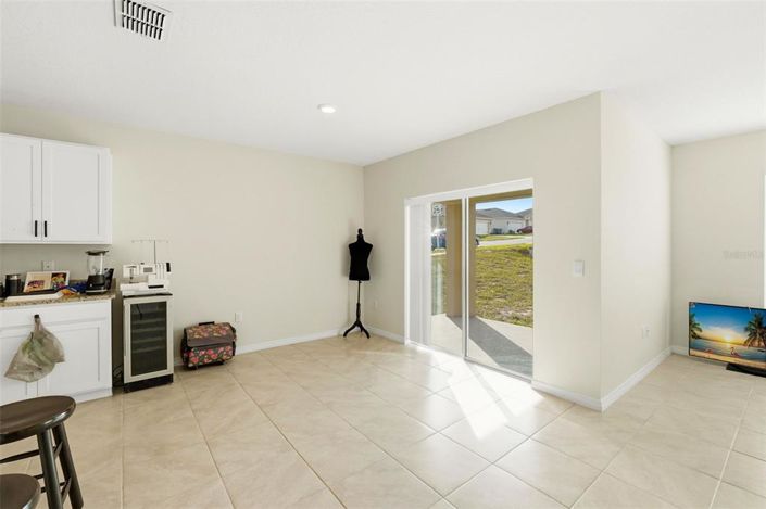 Image No.13-4 Bed House for sale